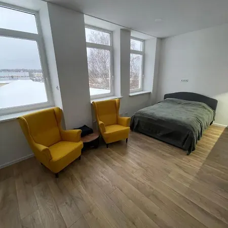 Airport Lux 30 Self Check-in Free Parking Apartment *