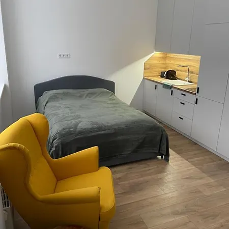 Airport Lux 30 Self Check-in Free Parking Apartment *