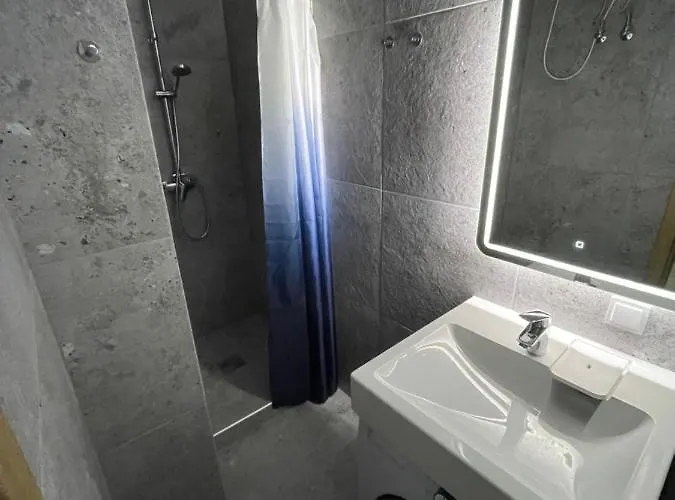 30 Airport * Вільнюс